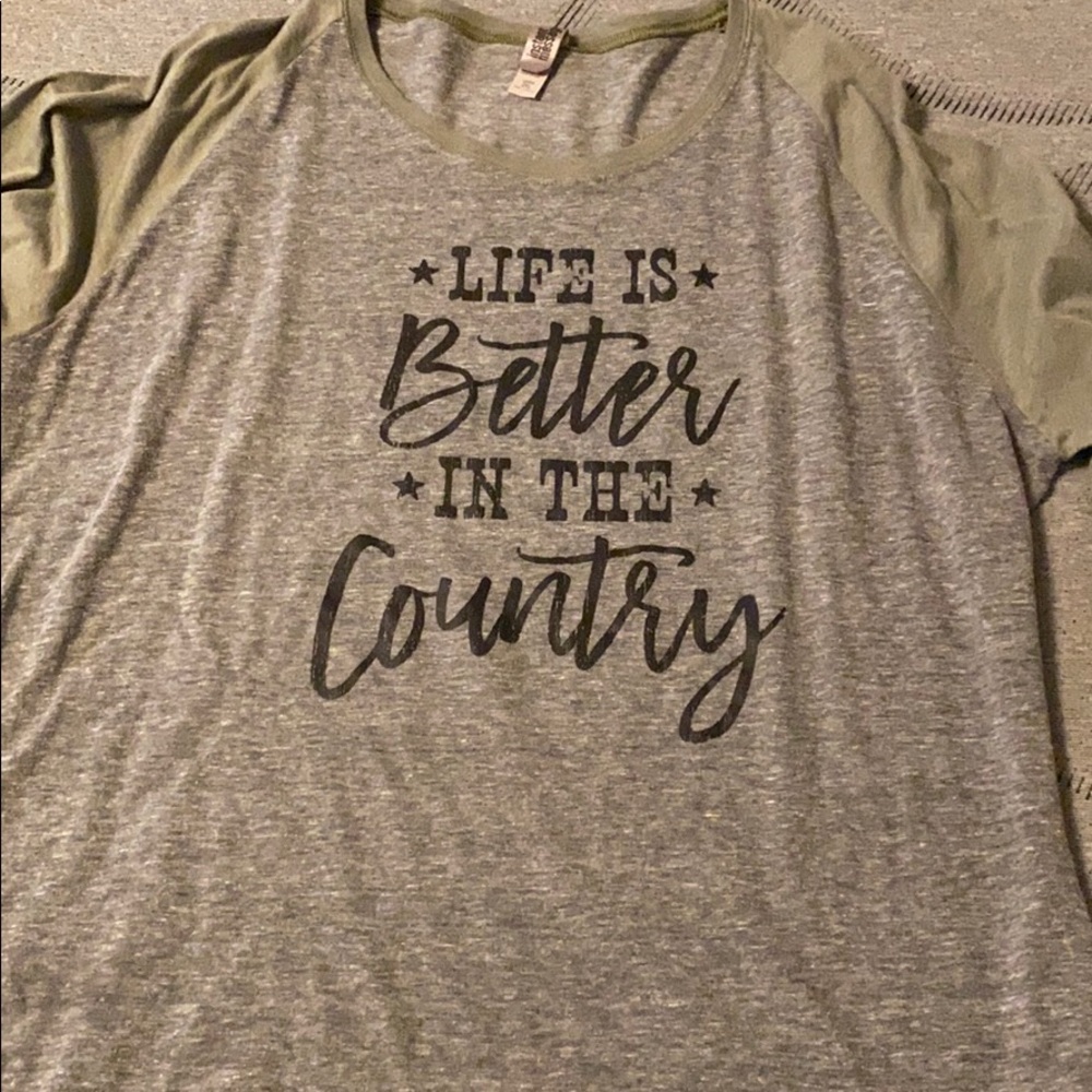 3/4 length shirt